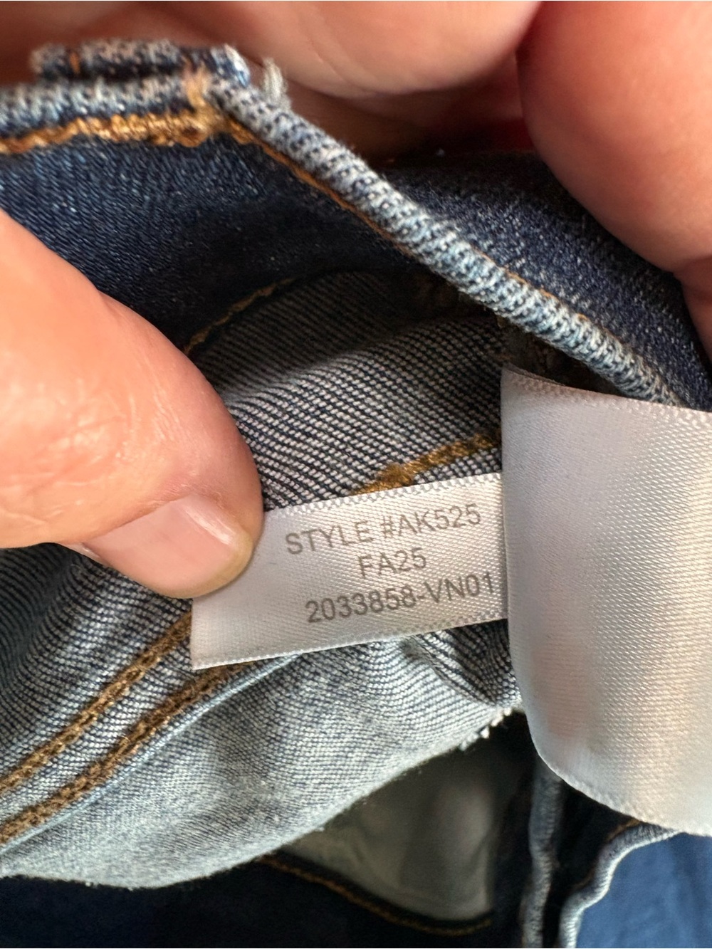 Crew 9’ Mid Rise  Skinny Jeans Size 30 Dark Blue Wash New - Picture 4 of 10